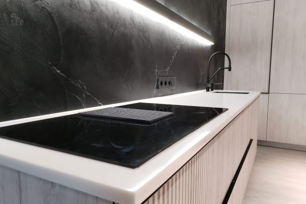 stoleshnica_akril_kuhnya-2