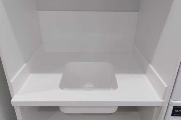 stoleshnica_akril_su-13